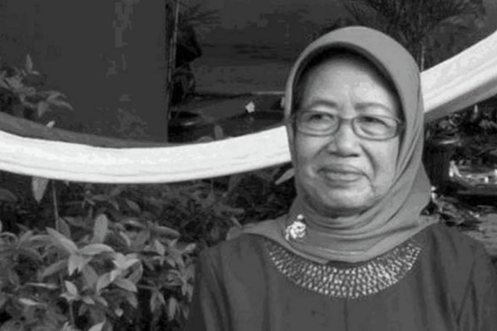 Ibu kepada Presiden Indonesia, Sudjiatmi Notomiharjo, meninggal dunia di Solo. 
