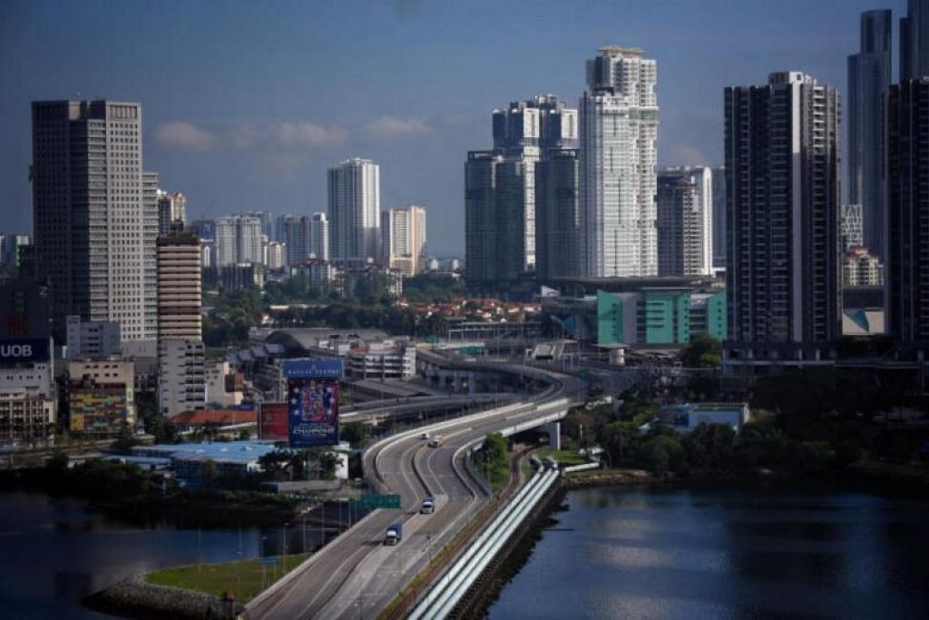 100 000 Warga M Sia Mungkin Hilang Pekerjaan Jika Sempadan Dengan S Pura Tidak Dibuka Menteri Besar Johor Berita Dunia Beritaharian Sg