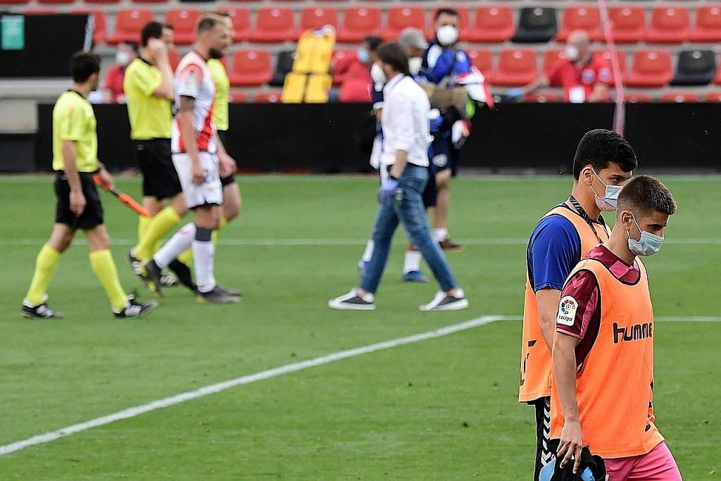 Sepanyol 'bernafas' semula dengan bola sepak