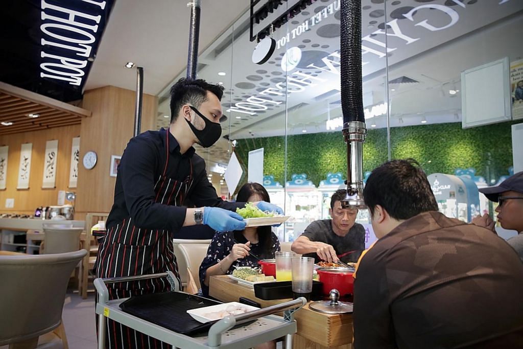 Usaha kreatif restoran bufet tarik semula pelanggan, Berita Setempat -  BeritaHarian.sg