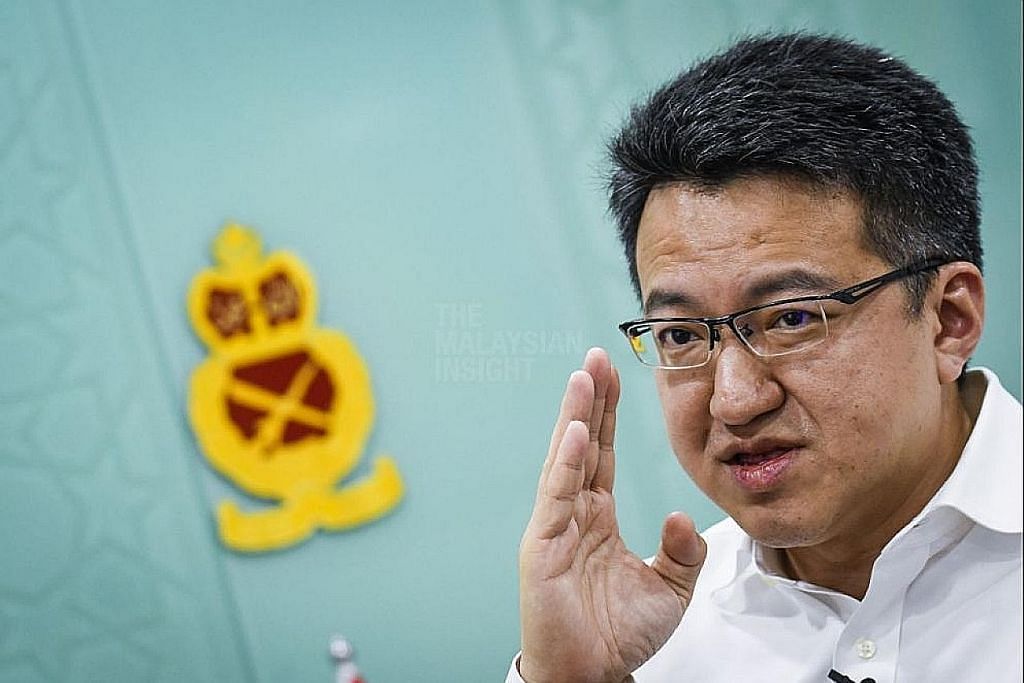 DAP gesa timbang cadangan pecat dua menteri kabinet