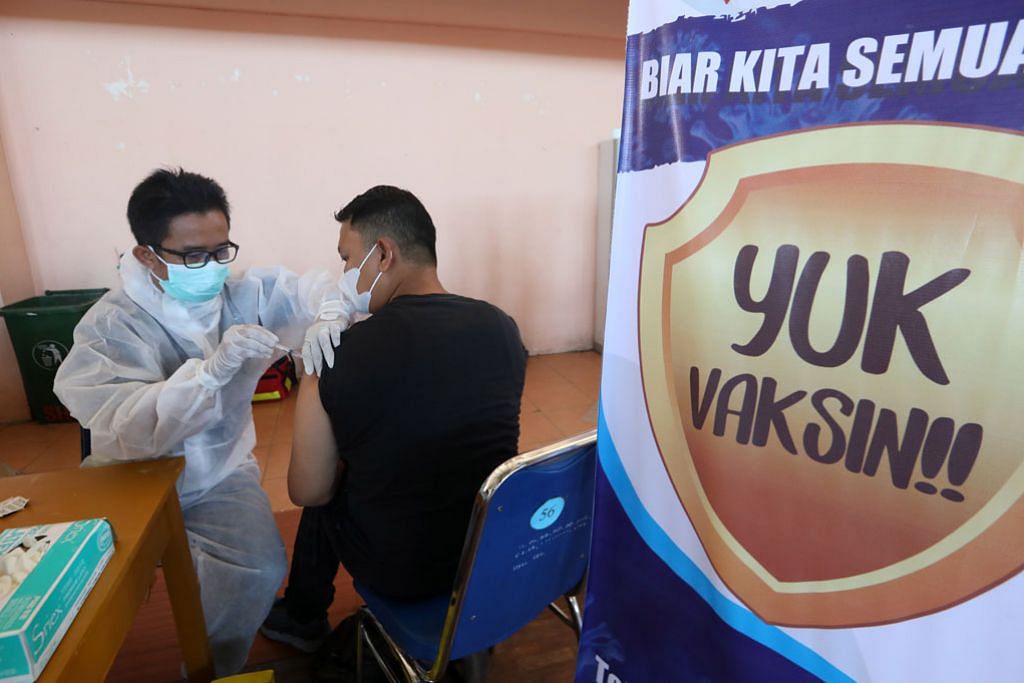Jokowi arah program vaksinasi Covid-19 dipercepat