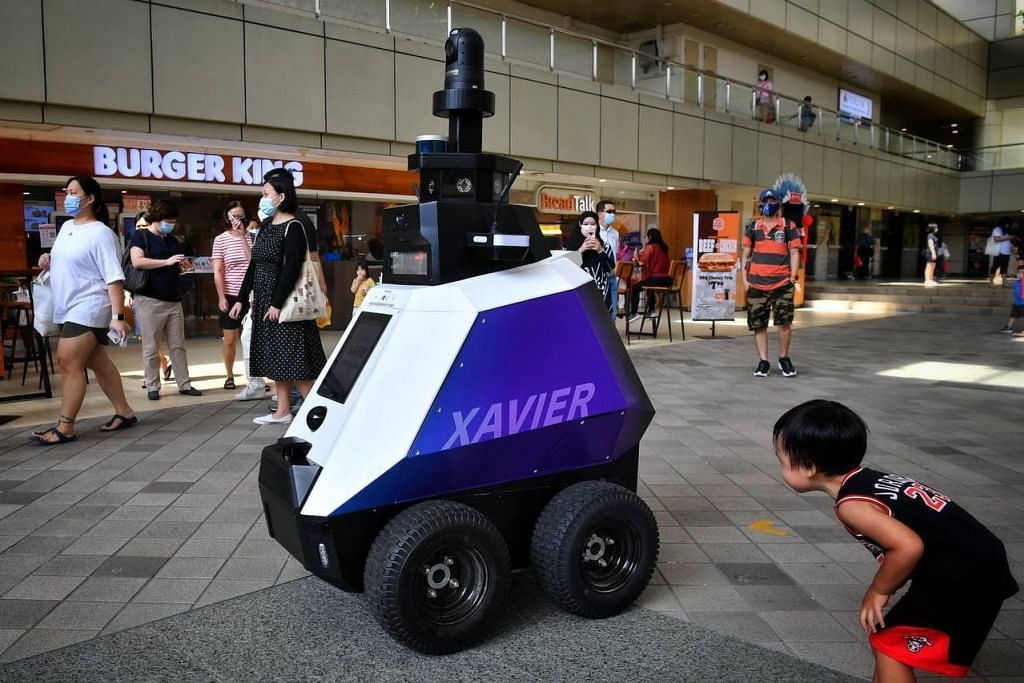 Robot Ronda Xavier Jejak Tabiat Tak Elok Di Kawasan Kejiranan Dalam Projek Percubaan Berita Setempat Beritaharian Sg