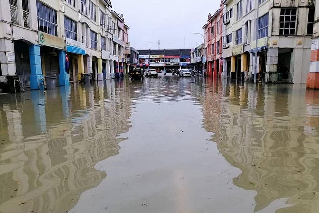 Banjir Berulang Jejas Kehidupan Penduduk Kota Tinggi Berita Dunia Beritaharian Sg