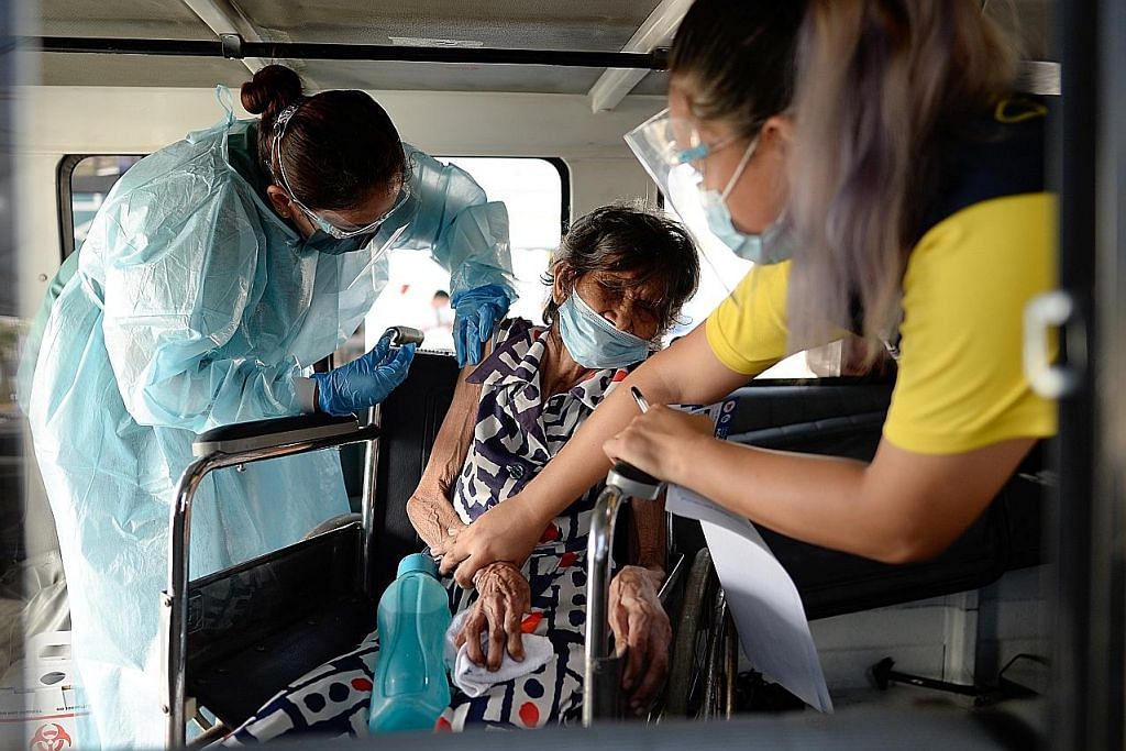 Bandar Filipina henti vaksinasi dek bekalan habis