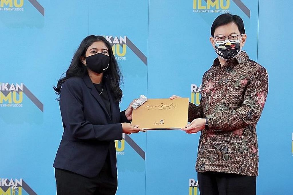 71 penerima Anugerah Cemerlang Mendaki lulus ijazah kelas pertama