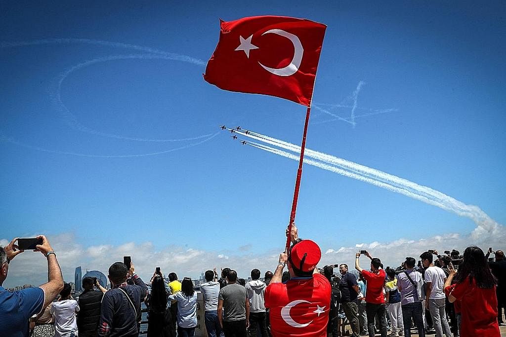 SEBUTAN BIASA RAKYAT: Nama Türkiye bukan perkara baru bagi rakyat Turkey, yang menggunakannya sejak negara mereka ditubuhkan pada 1923 selepas perpecahan Empayar Uthmaniyyah. - Foto AFP