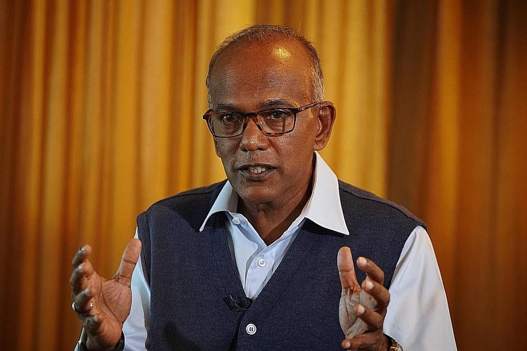 ORAK LANGKAH: Menurut Encik Shanmugam, isu politik seperti itu tidak harus ditentukan oleh badan kehakiman, tetapi oleh Parlimen. - Foto BH oleh JASON QUAH