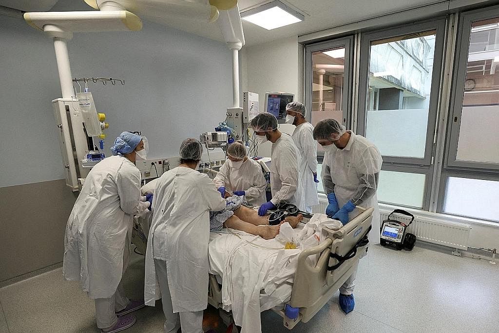 Hampir 26,000 pesakit di hospital Perancis