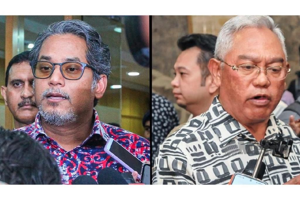 DIPECAT: Dua anggota kanan Umno, Encik Khairy Jamaludin (kiri) dan Tan Sri Noh Omar, dipecat atas sebab melanggar perlembagaan parti termasuk melanggar disiplin dan menjejas kestabilan politik menjelang Pilihan Raya Umum ke-15 November lalu.- Foto NSTP