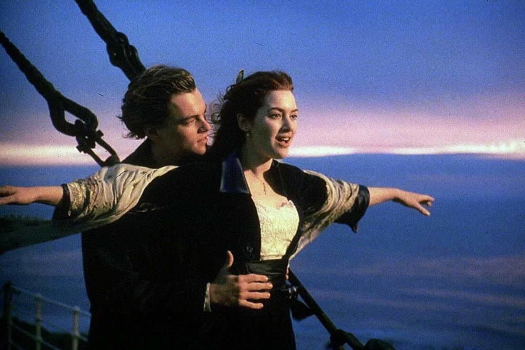 SAINGAN DARI PELAKON LAIN: Sebelum Kate Winslet dan Leonardo DiCaprio mendapatkan peranan ikonik sebagai Rose dan Jack dalam filem 'Titanic', pihak studio memikirkan tentang pelakon lain yang lebih mapan. - Foto PARAMOUNT STUDIOS/20TH CENTURY FOX