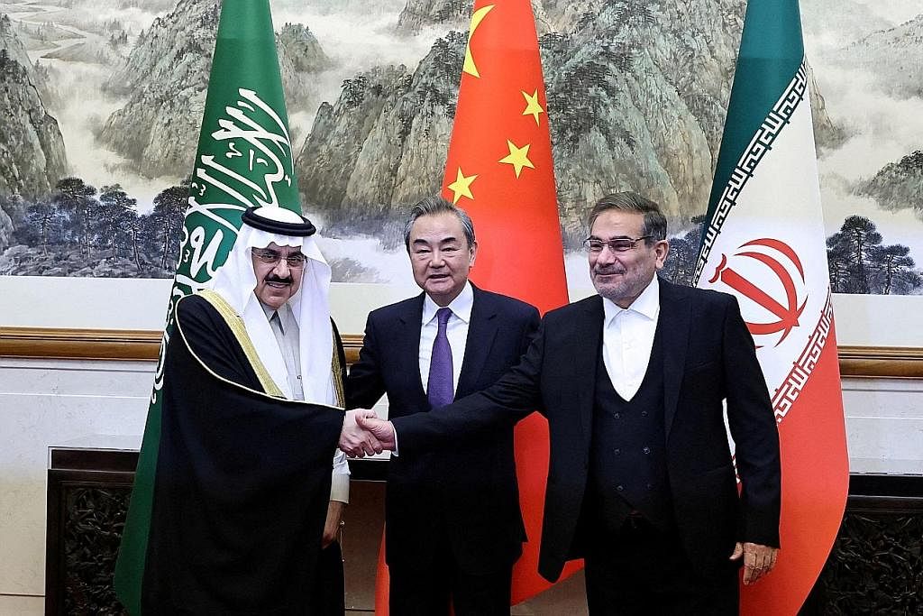 BERAKHIRNYA ERA PERMUSUHAN: Pada 10 Mac lalu, Saudi dan Iran mengumumkan langkah mengejutkan apabila mereka bersetuju memulihkan hubungan, hasil rundingan yang dikendalikan China. Gambar menunjukkan Penasihat keselamatan negara Arab Saudi, Encik Musa