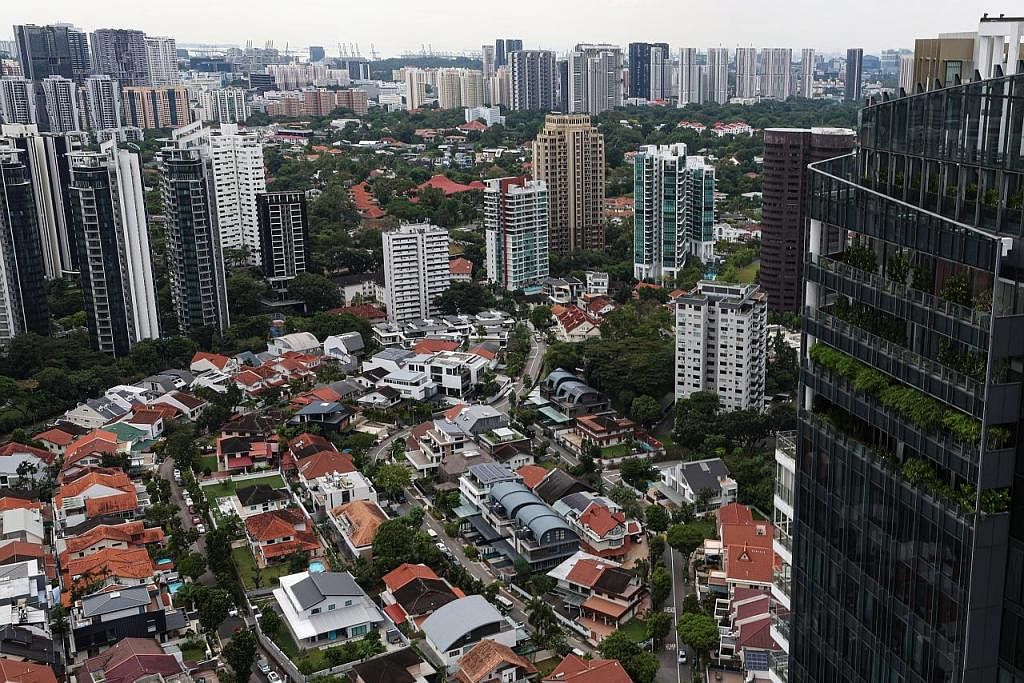 TUJUAN LANGKAH: Menyekat permintaan pelaburan asing dan tempatan yang mendorong harga perumahan dan menjejas warga Singapura yang mencari rumah untuk didiami.