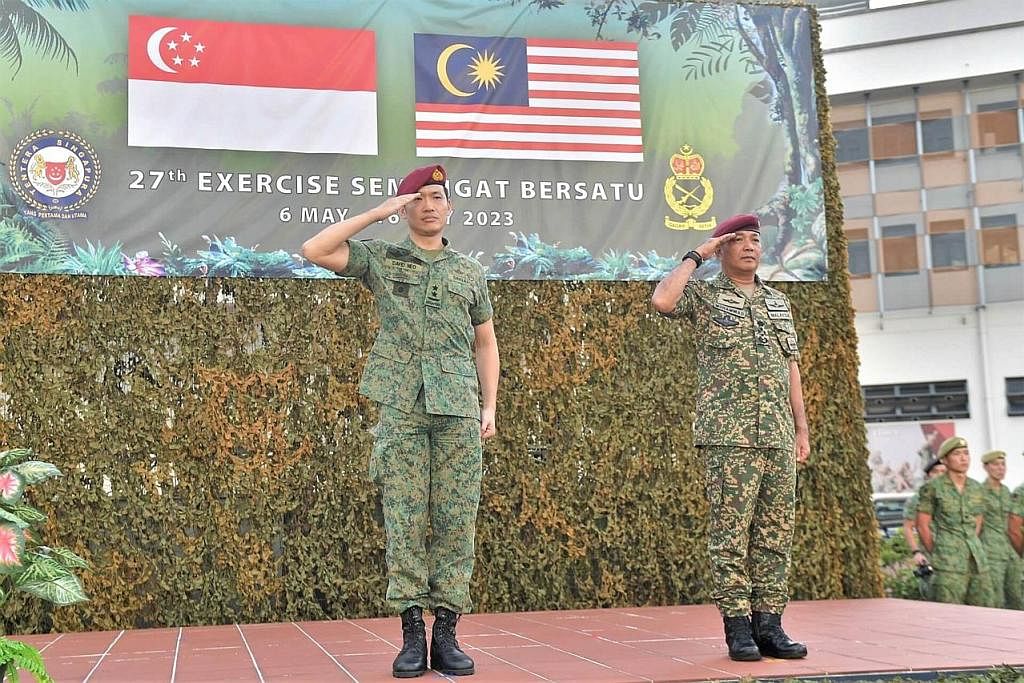 Saf, Tentera M'sia Selesai Jalani Latihan Dua Hala, Berita Singapura ...