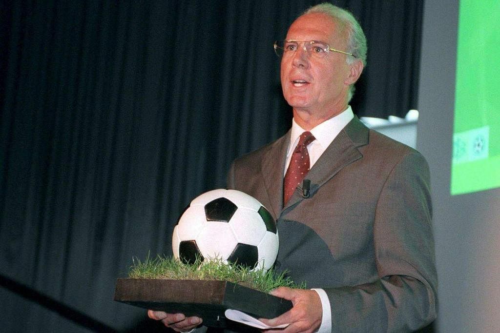 Legenda Bola Sepak Jerman Franz Beckenbauer Meninggal Dunia, Berita ...